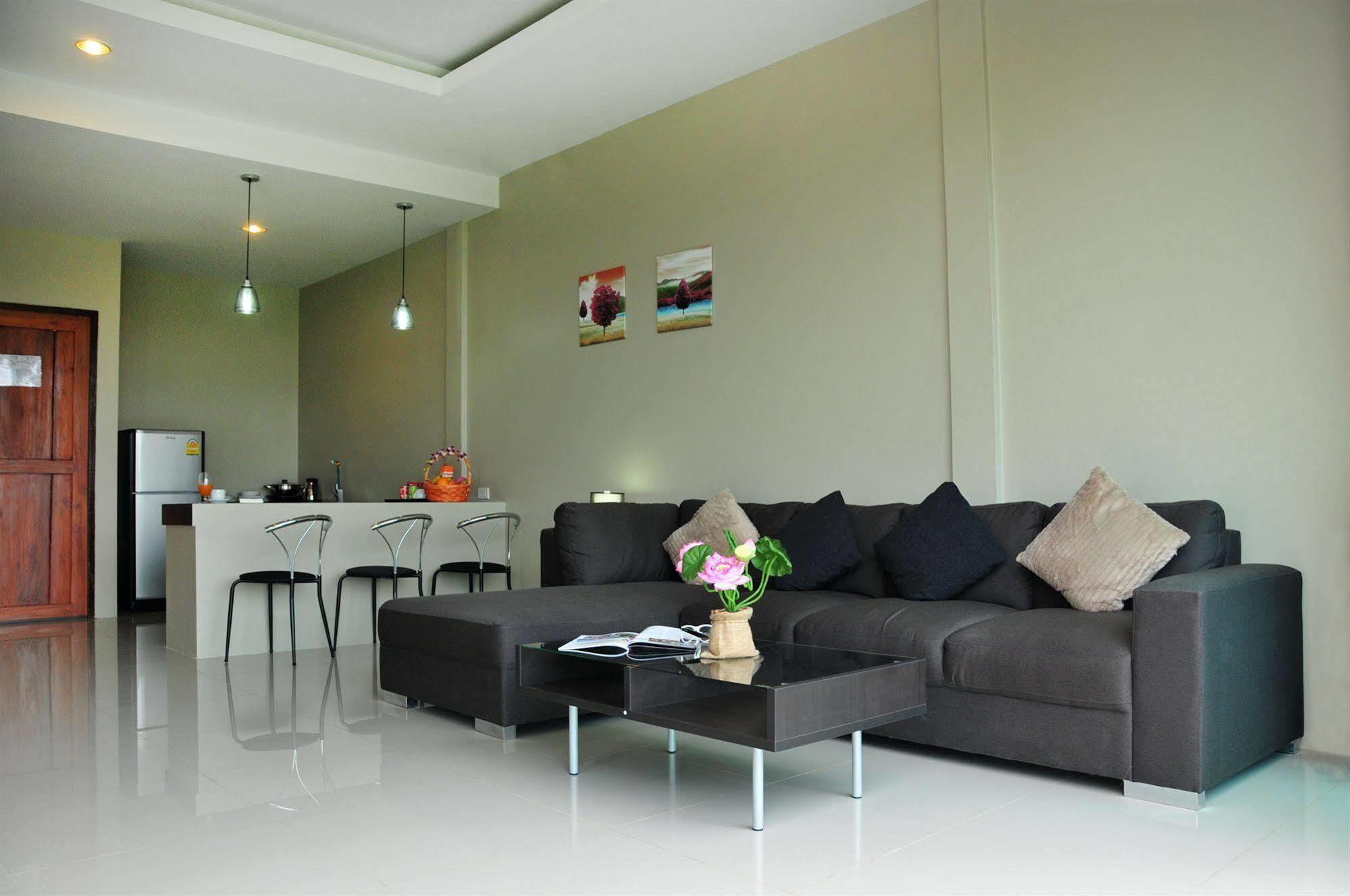 Am Surin Place - Sha Extra Plus Phuket Exterior foto